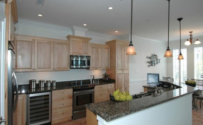 BAYVISTA CONDOMINIUMS (2)