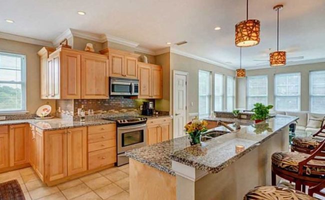 BAYVISTA CONDOMINIUMS (4)